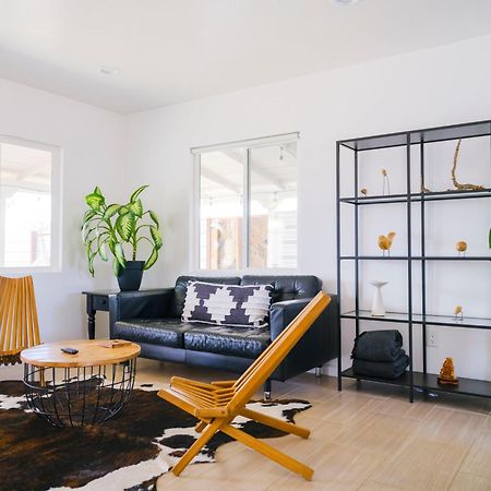 The Zen - Outdoor Shower, Gas Fireplace, Walkable To Shops & Restaurants Joshua Tree Ngoại thất bức ảnh