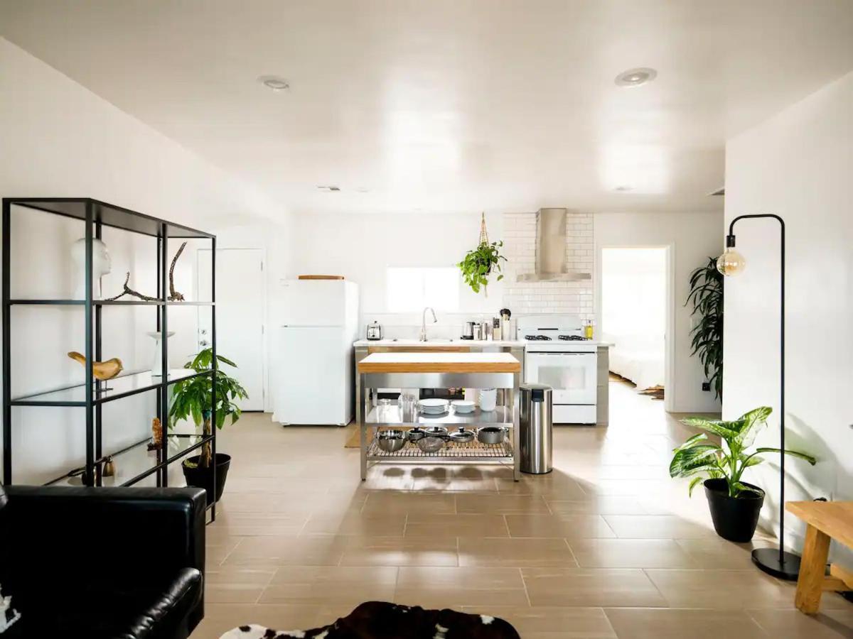 The Zen - Outdoor Shower, Gas Fireplace, Walkable To Shops & Restaurants Joshua Tree Ngoại thất bức ảnh