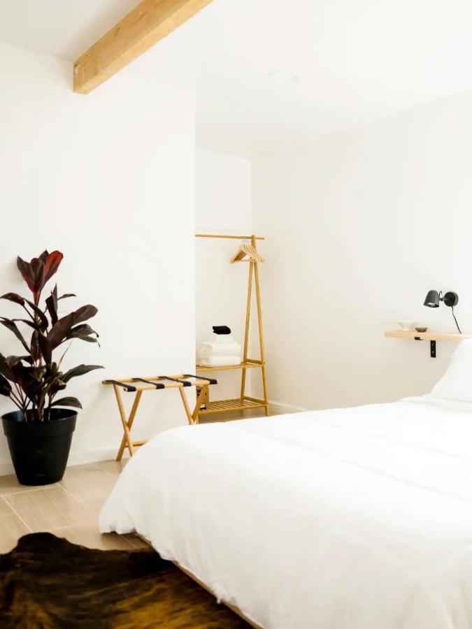 The Zen - Outdoor Shower, Gas Fireplace, Walkable To Shops & Restaurants Joshua Tree Ngoại thất bức ảnh