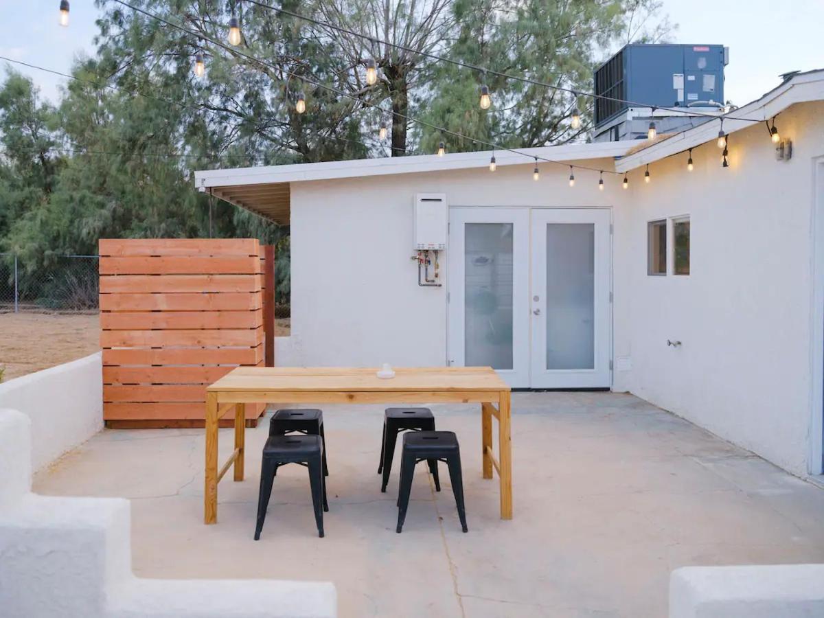 The Zen - Outdoor Shower, Gas Fireplace, Walkable To Shops & Restaurants Joshua Tree Ngoại thất bức ảnh