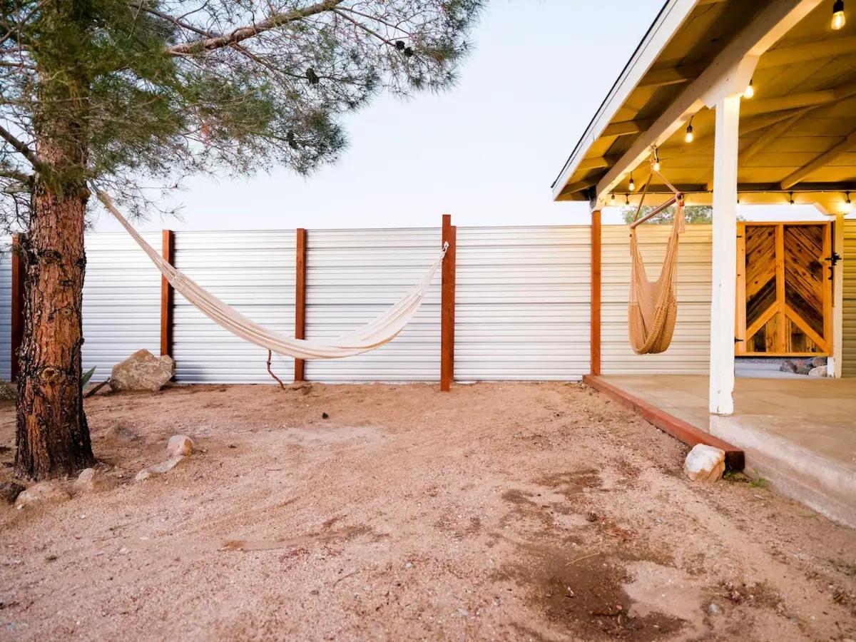 The Zen - Outdoor Shower, Gas Fireplace, Walkable To Shops & Restaurants Joshua Tree Ngoại thất bức ảnh