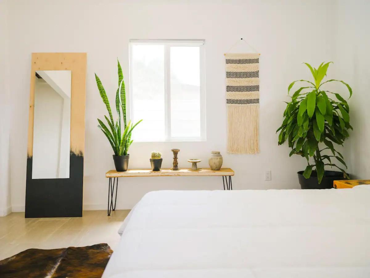 The Zen - Outdoor Shower, Gas Fireplace, Walkable To Shops & Restaurants Joshua Tree Ngoại thất bức ảnh
